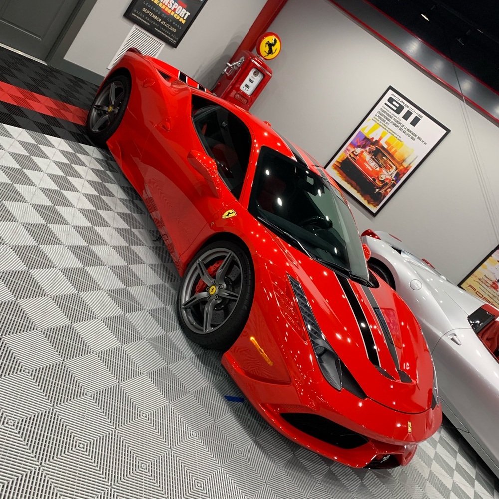 Meet your Posher, Logan